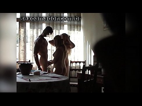 ❤️ Sexveninder inviterer en kæmpe mand og en trekant med ham ❤❌ Sex video at da.fuxporn-com.ru